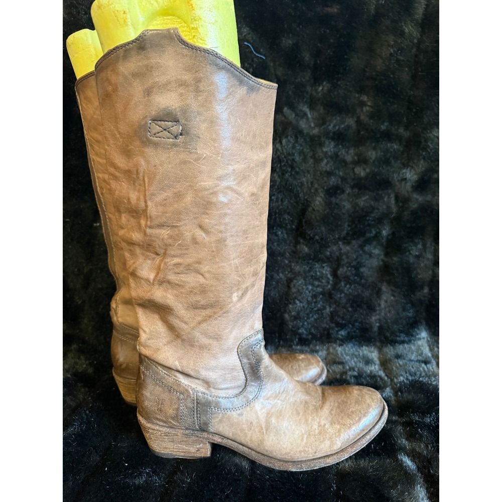 FRYE Women's # 77207 Carson Tab
Tall Western Stacked Heel Knee-High Boots Size 7
